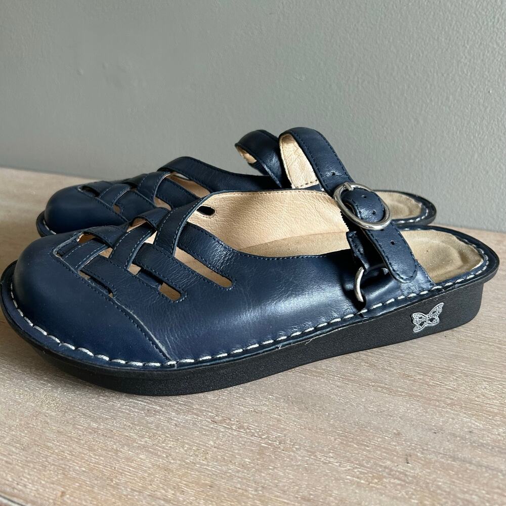 Alegria Women’s Fisherman Sandals, Size 38 EU – Navy Leather, Buckle Det - Picture 3 of 8